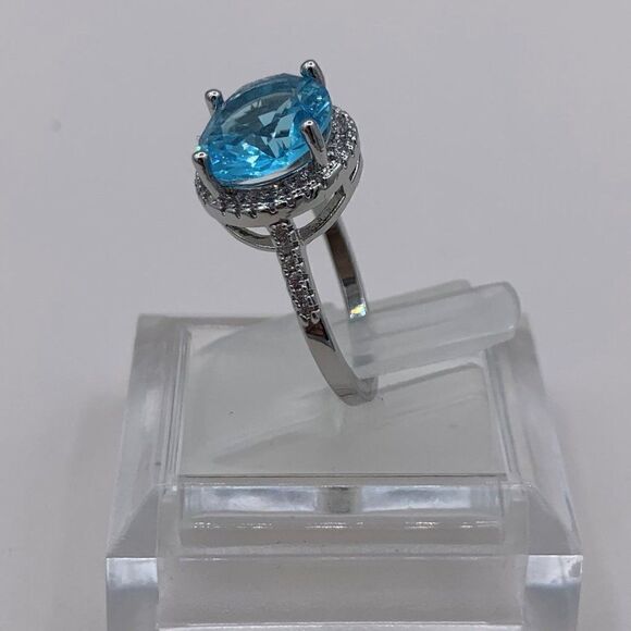 NWOT, fashion jewellery, rhodium plated, AAA CZ topaz, sky blue, sz 7, gorgeous! - Picture 4 of 8